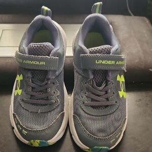 Under Armour GREY and Green Sneakers Breathable Mesh Design